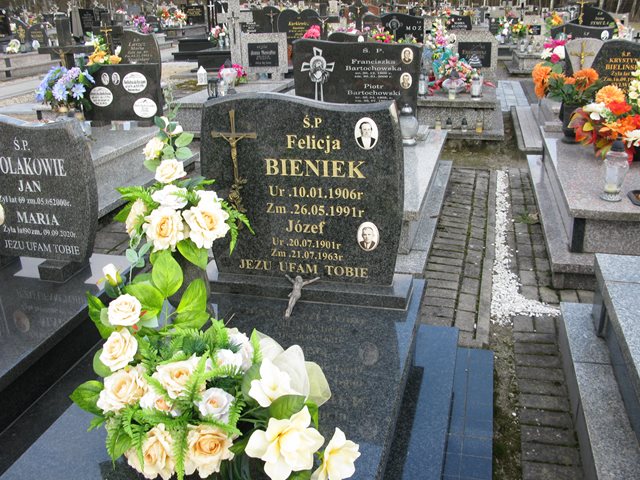 Grób Felicja Bieniek